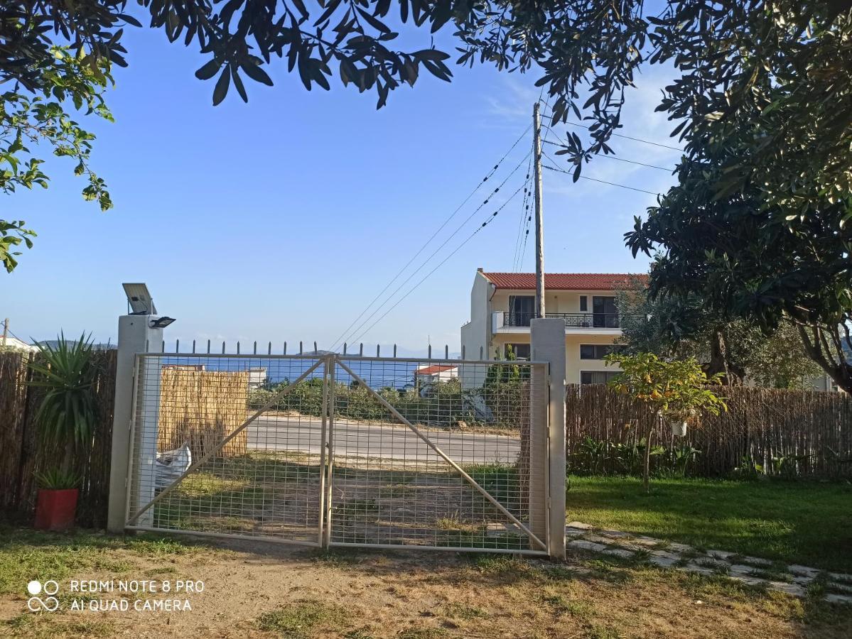 Holiday home Hut House εξοχικό στην παραλία μ. άμμος *